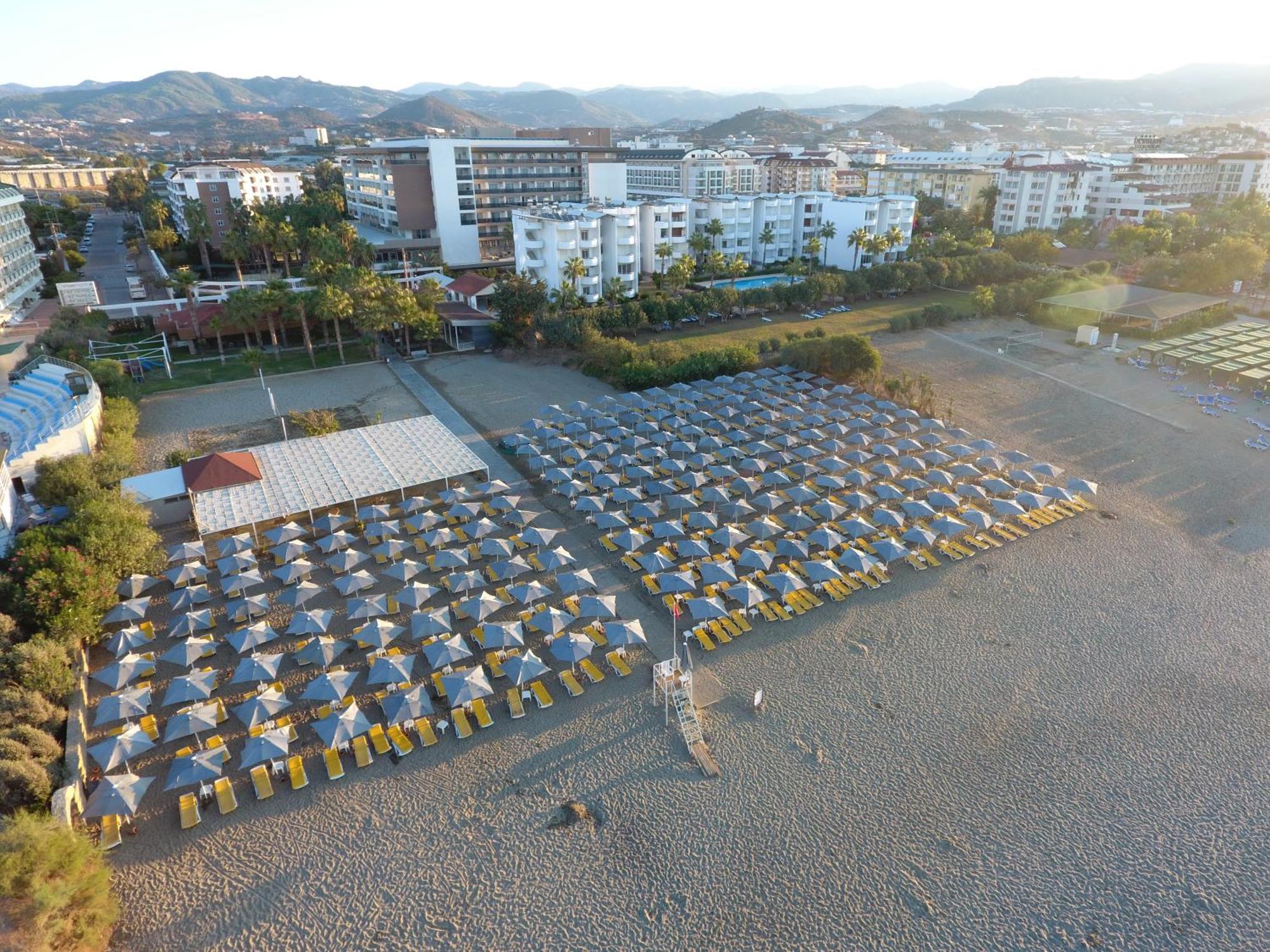 Royal Garden Beach Hotel Konaklı Εξωτερικό φωτογραφία