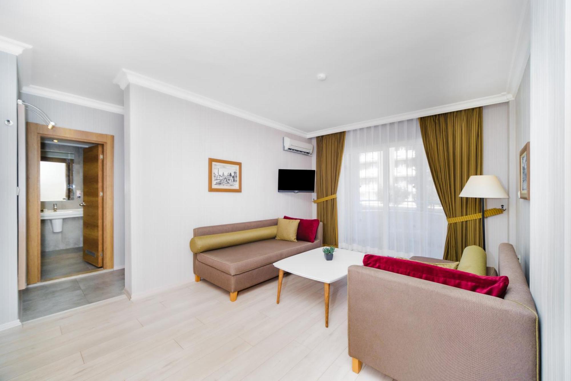 Royal Garden Beach Hotel Konaklı Εξωτερικό φωτογραφία